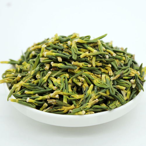 初荷于心，一品清香时——邂逅新货莲子心花茶的恬淡与滋养